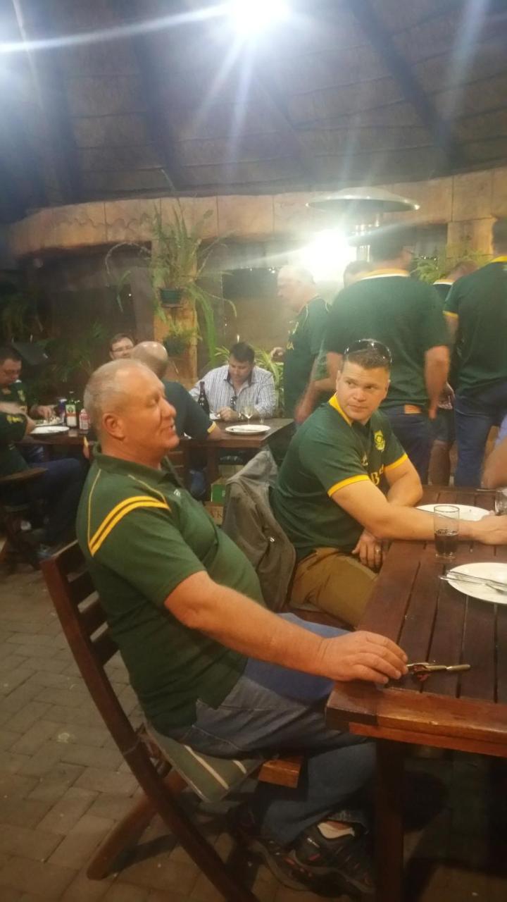 Bayswater Lodge Bloemfontein Bagian luar foto